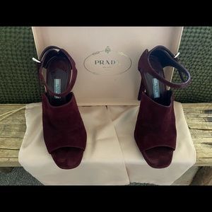 Prada size 40 Calzarure Donna shoes. Size 40 - color Amaranto (burgundy)